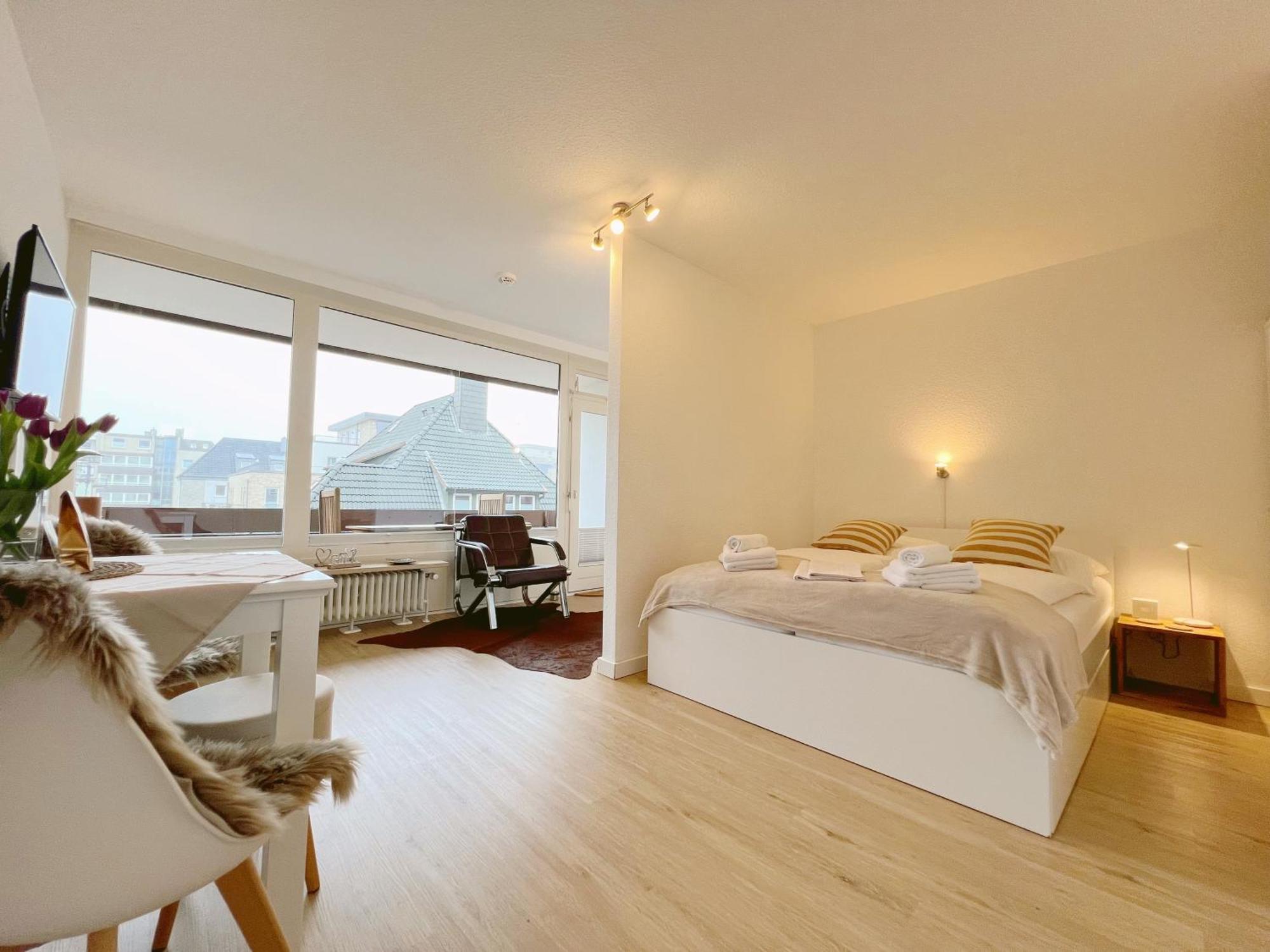 Strandnah Balkon Strandlaeufer 1 & 2 Westerland